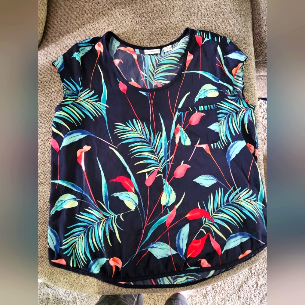 Tropical Clavin Klein shirt